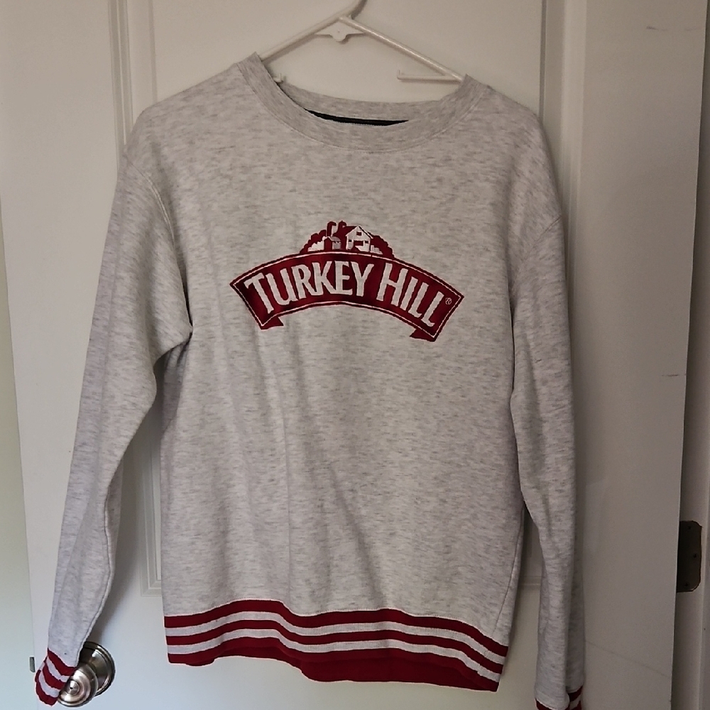 Vintage Looking Turkey Hill Crewneck Sweatshirt